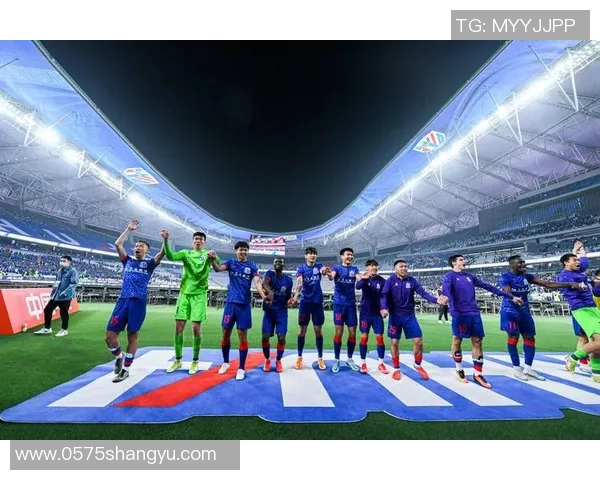 足球先锋引领新时代球员风潮助力中国足球崛起与发展