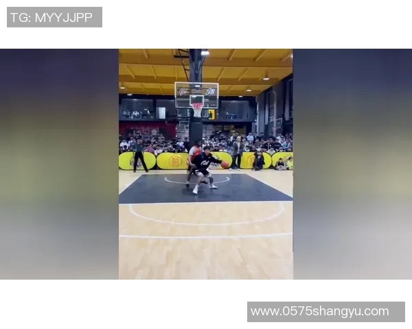 中国男篮对决新西兰队全力以赴争夺胜利精彩瞬间回顾与分析